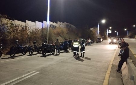 Detienen a motociclistas por carreras ilegales en el bulevar de Surf City