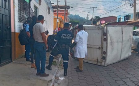 Menor de edad muere al ser atropellado en Concepción de Ataco