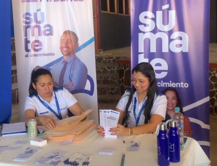 Proyecto Alto Impacto: Feria de Empleo Usulután