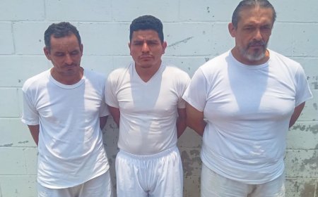 FGR giró orden de captura contra ex agentes policiales acusados de diferentes delitos