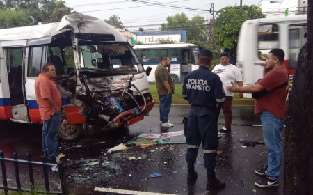 Accidente de tránsito en San Salvador dejó a varias personas lesionadas