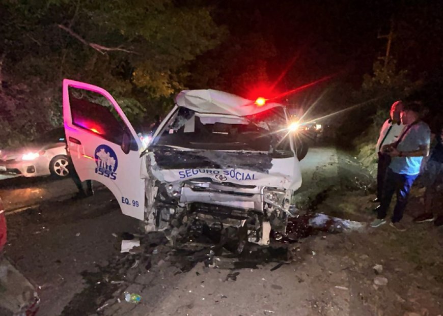 Muere conductor de ambulancia tras colisión fatal en carretera panamericana