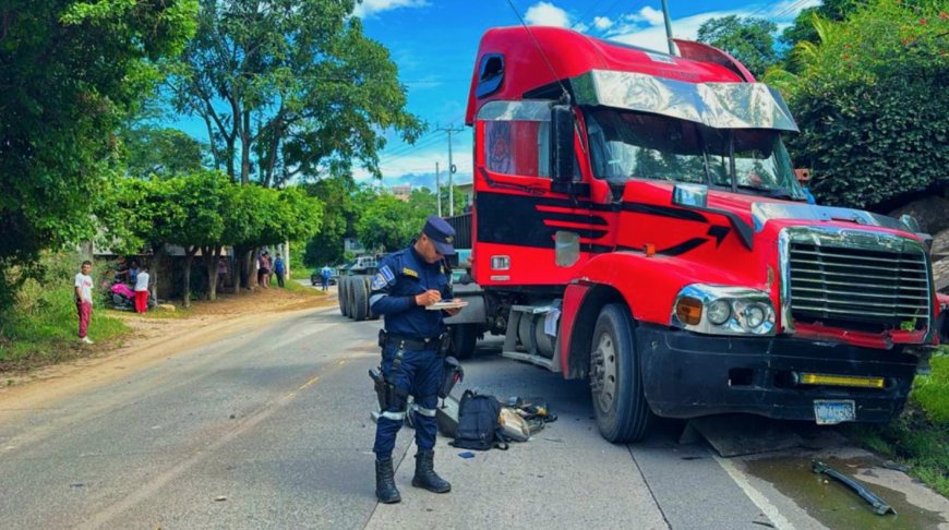 Accidente de tránsito sobre el km 116 de la carretera que de Santa Ana conduce hacia Metapán