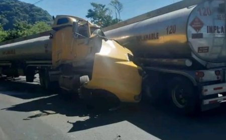 Choque entre dos rastras deja un fallecido y un lesionado en la Carretera Litoral