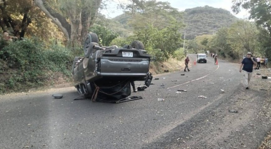 Un fallecido y 2 heridos en accidente de tránsito en Nuevo Edén de San Juan