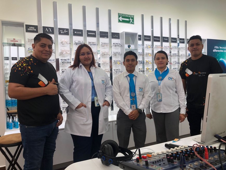 Tu salud visual es prioridad: Cabina Móvil desde Ópticas CV+ Plaza Mundo Usulután