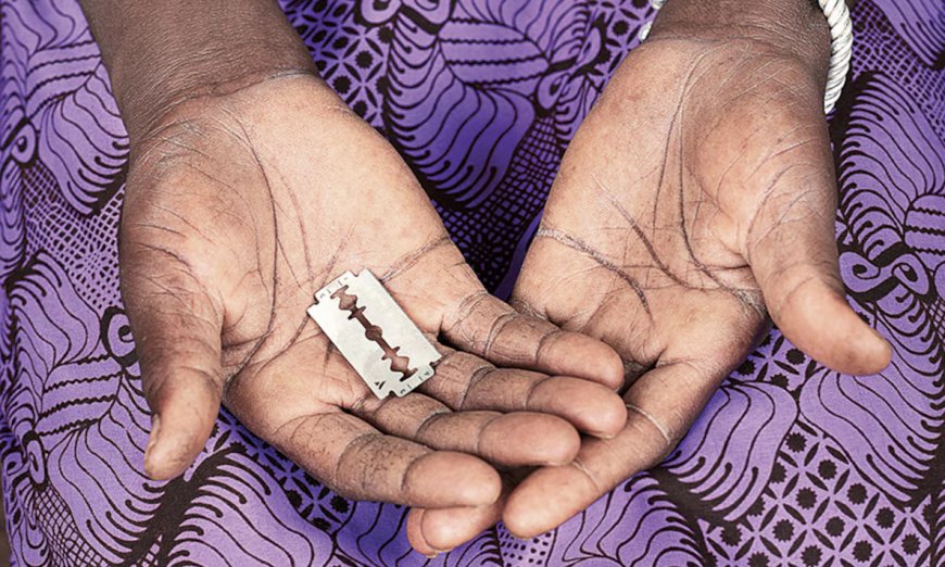 Bebé muere desangrada a causa de la mutilación genital femenina en Gambia