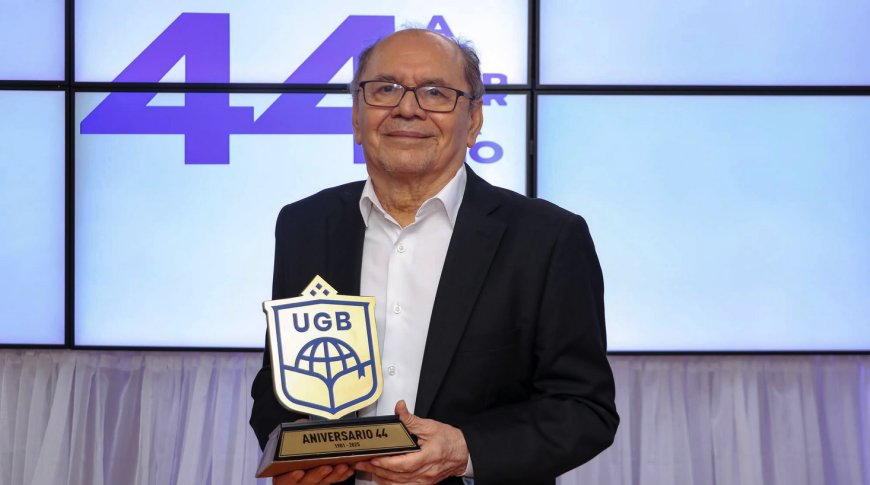 Fallece el Dr. Raúl Rivas Quintanilla, fundador de la Universidad Gerardo Barrios