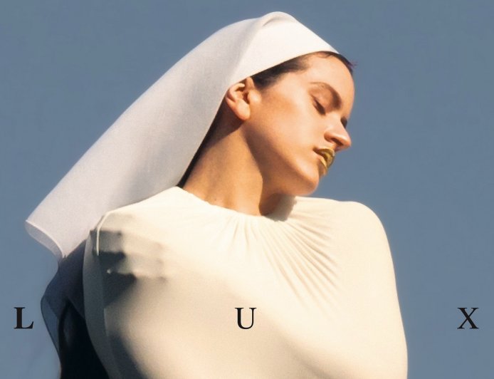 Rosalía arranca su “Lux Tour 2026” en Francia con un espectáculo innovador y teatral