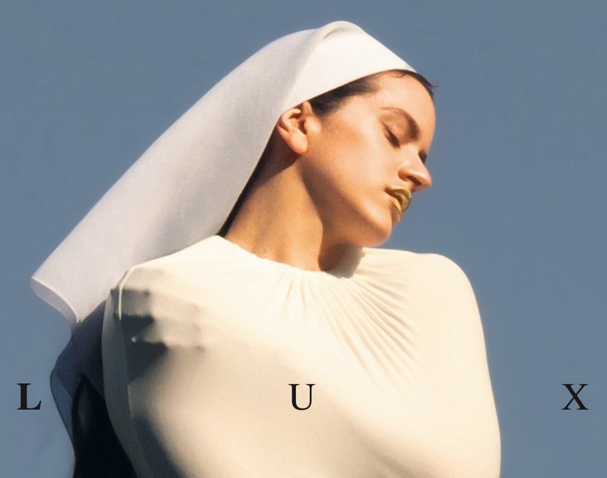 Rosalía arranca su “Lux Tour 2026” en Francia con un espectáculo innovador y teatral