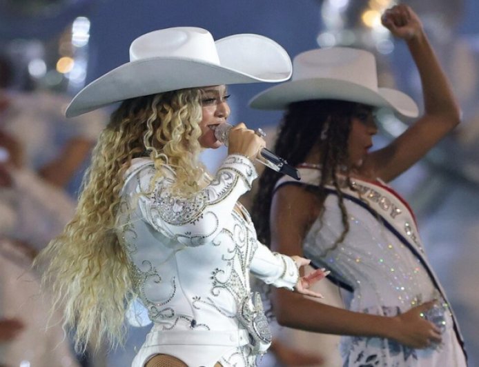 Sony Music adquiere histórico catálogo musical con éxitos de Beyoncé, Shakira y Leonard Cohen