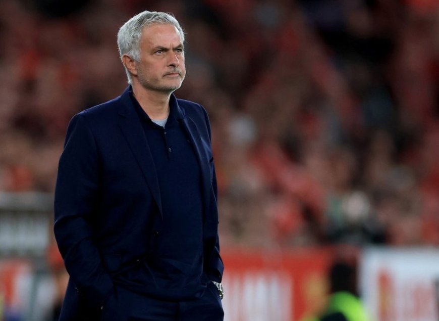 Mourinho niega contactos con el Real Madrid y aclara su futuro