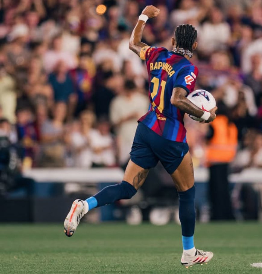 Barcelona remonta ante el Rayo Vallecano y mantiene el paso perfecto en LaLiga