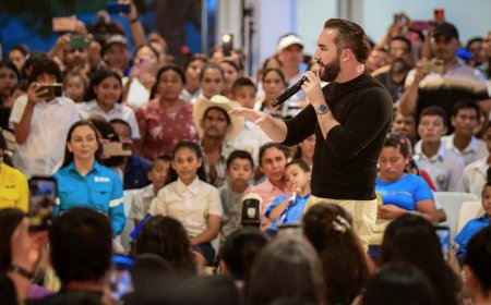 Presidente Nayib Bukele inaugura carretera y entrega renovado centro escolar en Los Toles, Ahuachapán