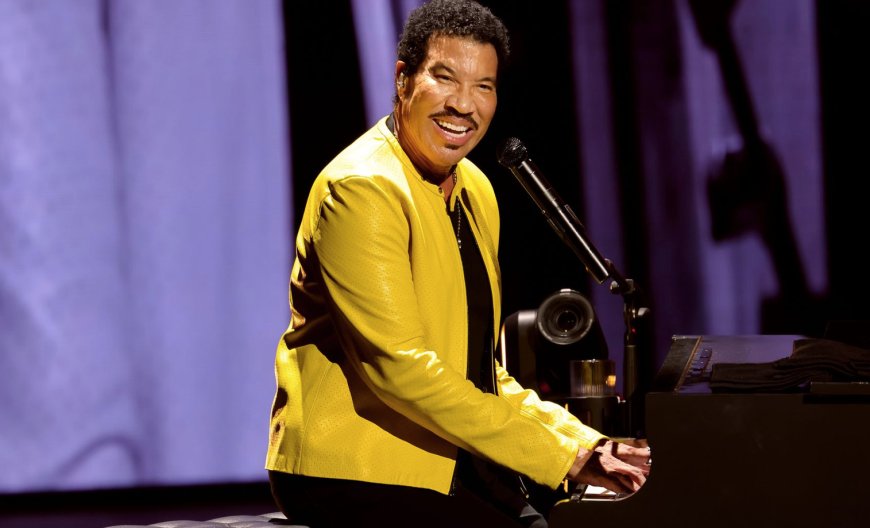 Lionel Richie ingresa a cuidados intensivos tras concierto en St. Louis