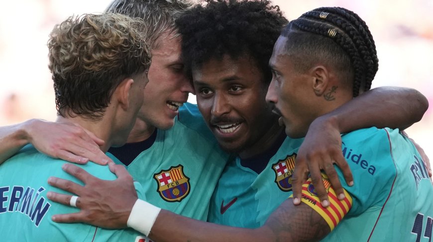 Barcelona remonta ante el Levante y mantiene su paso perfecto en LaLiga