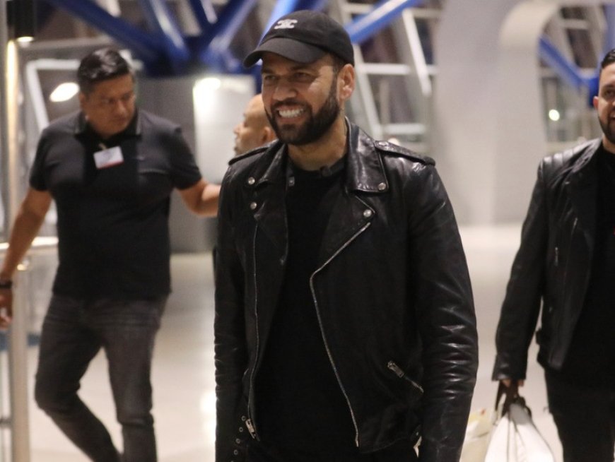 Dani Alves ya está en El Salvador y se prepara para participar en la PedaleadaSV