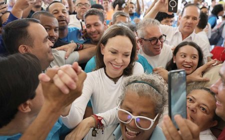 María Corina Machado regresa a Venezuela tras casi diez meses en el exilio